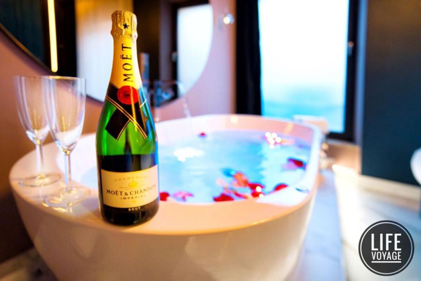 Life Voyage Residence & Spa - Strasbourg'S City Center Luxury Experience ภายนอก รูปภาพ