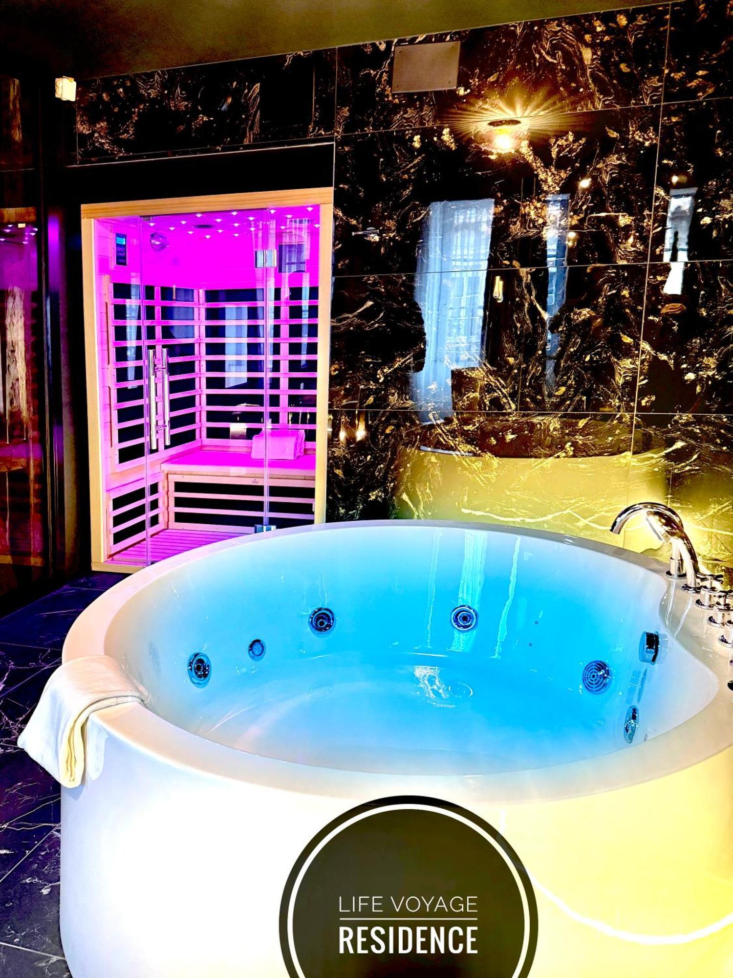 Life Voyage Residence & Spa - Strasbourg'S City Center Luxury Experience ภายนอก รูปภาพ