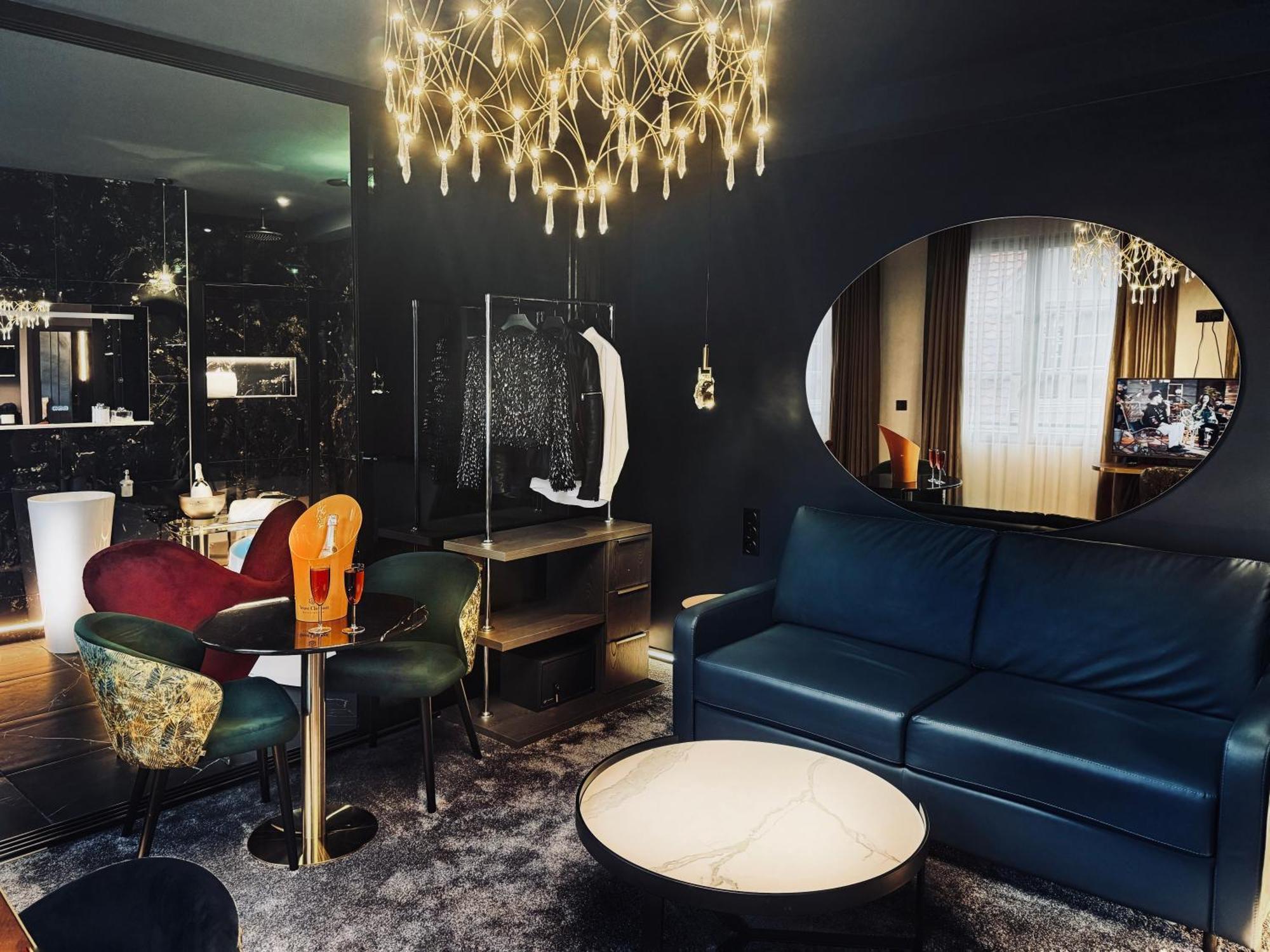 Life Voyage Residence & Spa - Strasbourg'S City Center Luxury Experience ภายนอก รูปภาพ