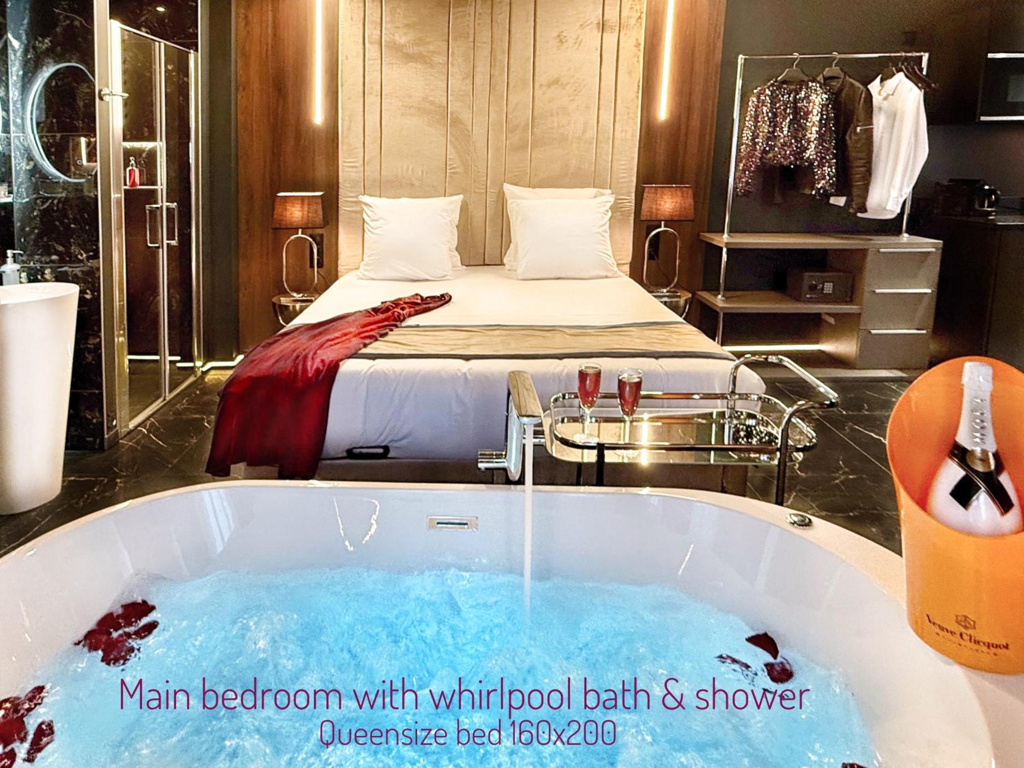 Life Voyage Residence & Spa - Strasbourg'S City Center Luxury Experience ภายนอก รูปภาพ